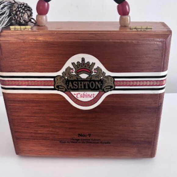 ASHTON CABINET No. 7 Wooden Cigar Box Handbag With Beaded Handle - Picture 4 of 12